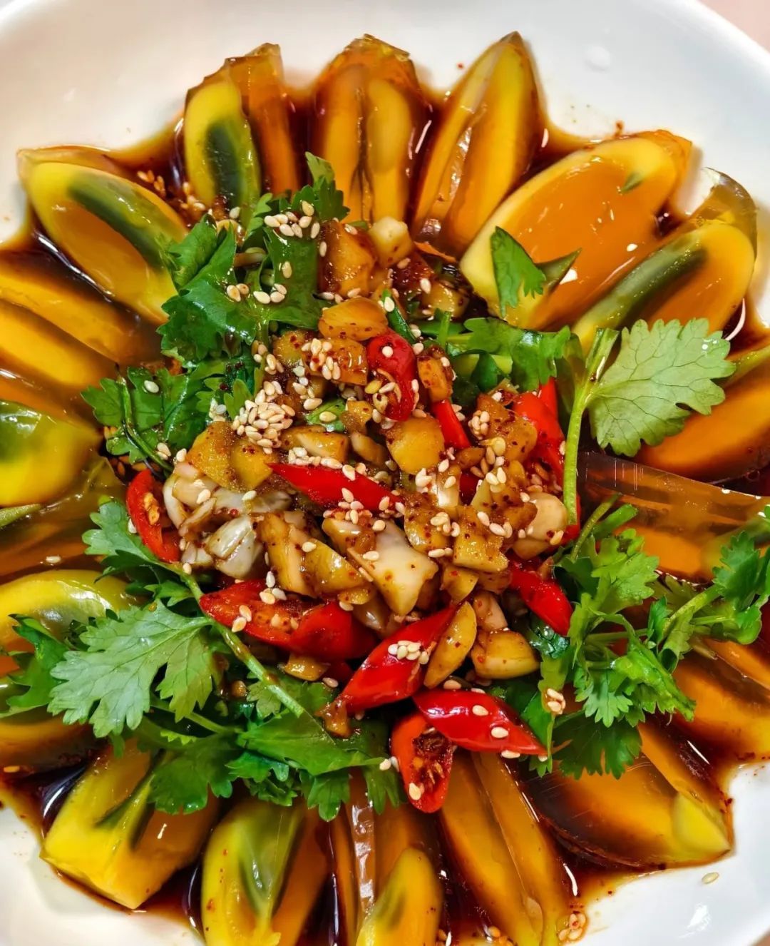 在河南，为啥先上桌的是“八道凉菜”？