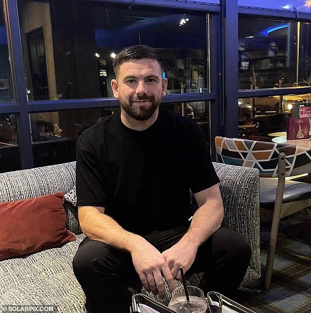 英国游客醉酒翻别人家围墙,结果另一边是悬崖,悲剧了 英国游客醉酒翻别人家围墙,结果另一边是悬崖,悲剧了