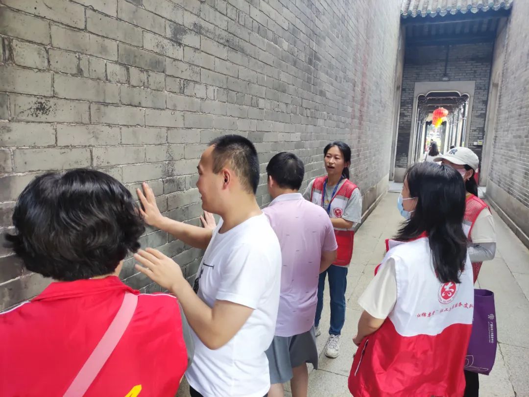 视障游客致电广州12345称想“看一看”陈家祠，得到火速回应：安排