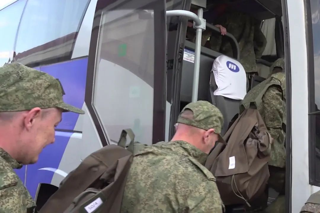 乌克兰，否认了