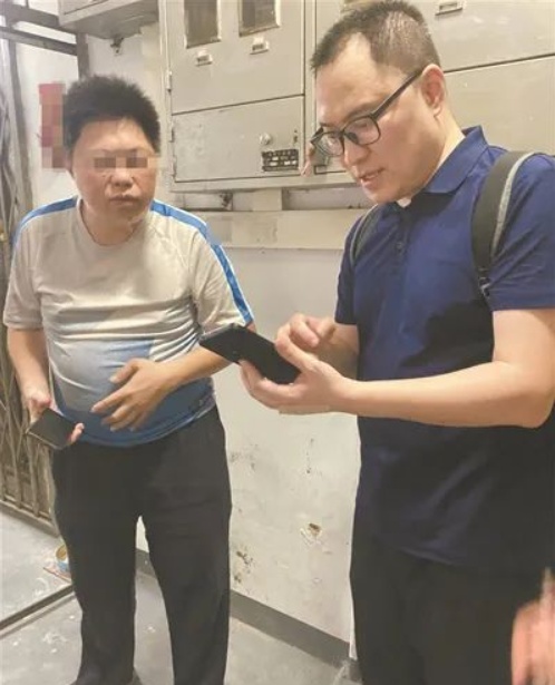 广州60岁孤寡老人想住公办养老院,没有监护人有点难办,居委会主动兜底当“监护人” 广州60岁孤寡老人想住公办养老院,没有监护人有点难办,居委会主动兜底当“监护人”