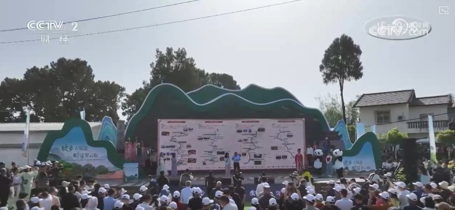 穿越古蜀道、雨中限定……焕新升级!夏日文旅亮点纷呈激活消费新引擎 穿越古蜀道、雨中限定……焕新升级!夏日文旅亮点纷呈激活消费新引擎