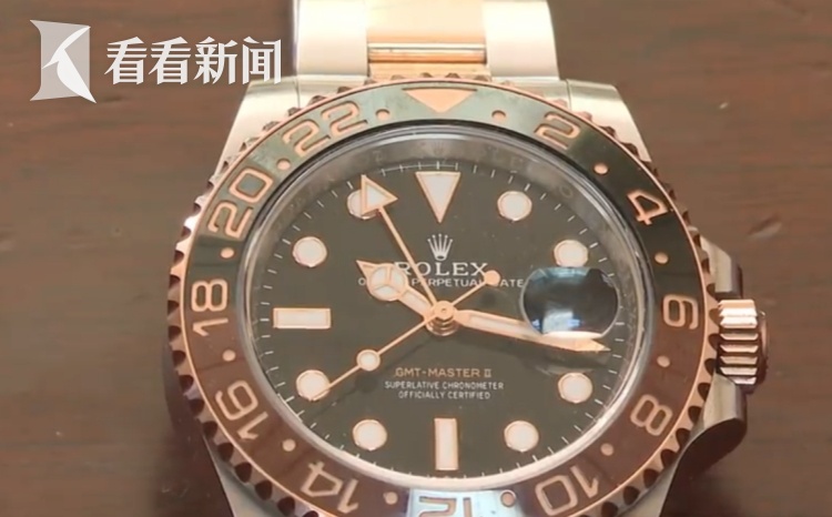 上海一男子斥资15000元办健身卡，撸铁3年竟撸回60多万？警方：刑拘！