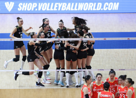 土耳其队主帅桑塔雷利:感谢球员从未放弃 土耳其队主帅桑塔雷利:感谢球员从未放弃