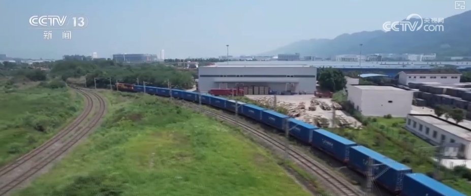 突围,向好!回看逐月回升外贸数据多维度透视外贸运行亮点 | 观察梳理↓ 突围,向好!回看逐月回升外贸数据多维度透视外贸运行亮点 | 观察梳理↓