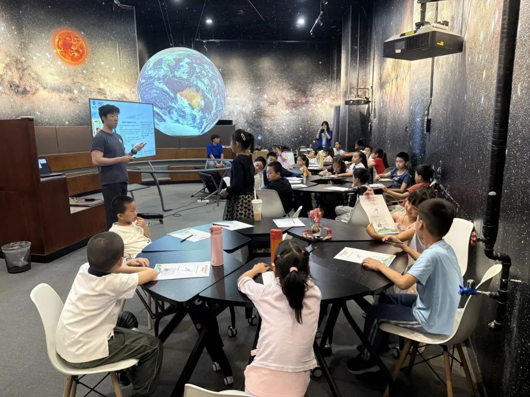 资讯动态 | 玩具连中泰,在小球大世界里碰撞智趣火花 资讯动态 | 玩具连中泰,在小球大世界里碰撞智趣火花