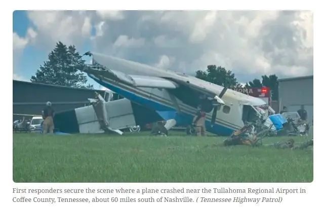 一架飞机在美国坠毁！机上载有约20人