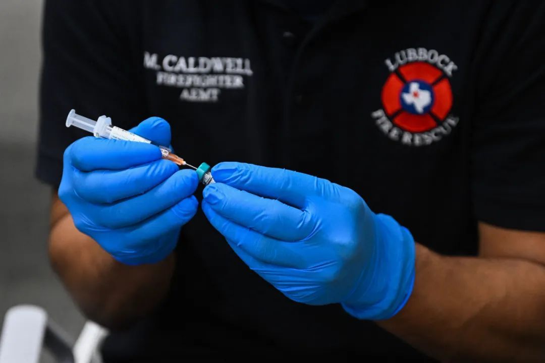 美疾控中心疫苗专家团队全员被裁 美疾控中心疫苗专家团队全员被裁