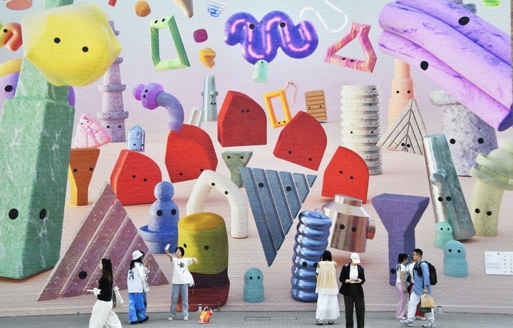 新华网财经观察丨串珠成链的票根经济 新华网财经观察丨串珠成链的票根经济