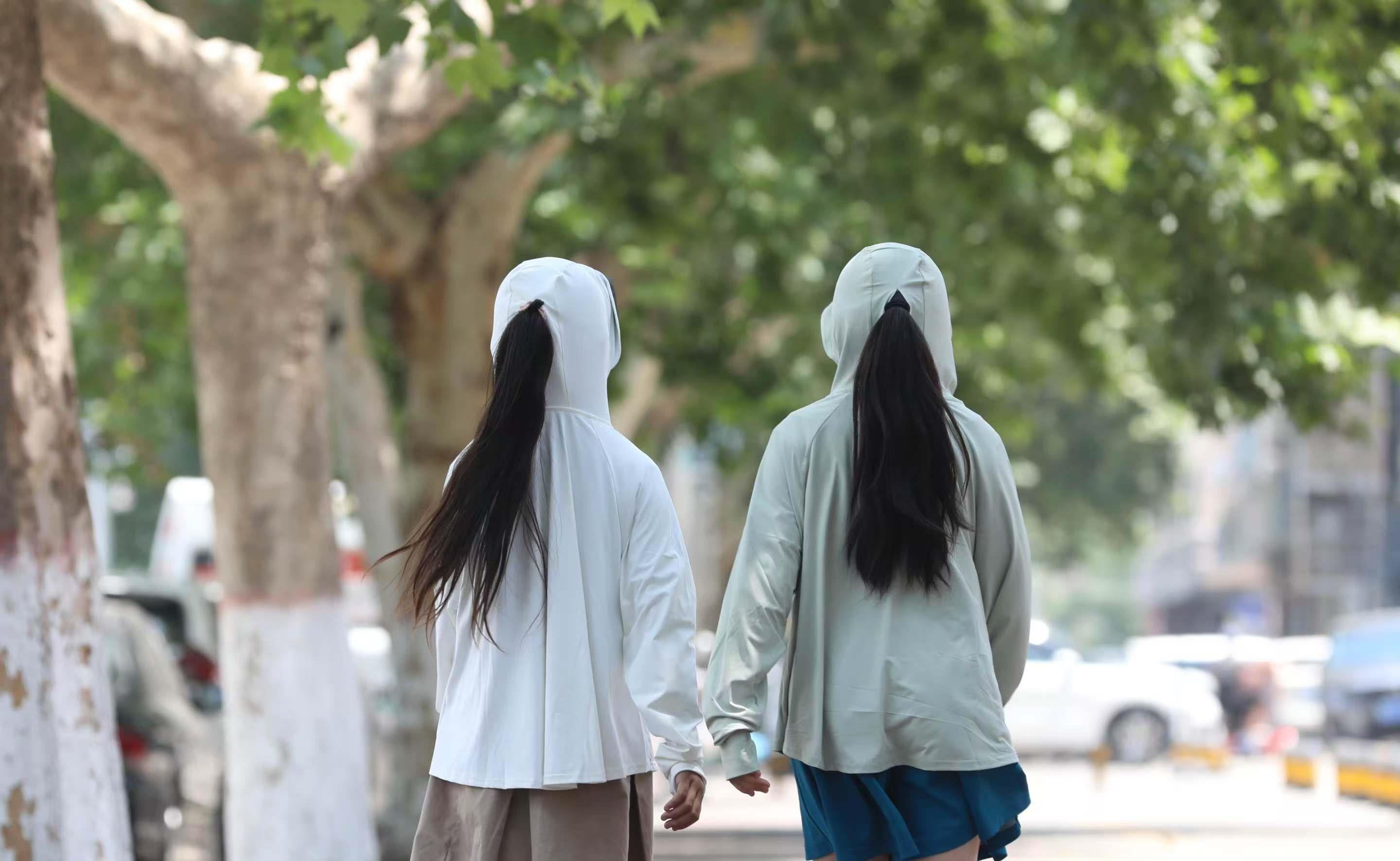 “不防晒的防晒衣”曝光 如何正确挑选防晒衣? “不防晒的防晒衣”曝光 如何正确挑选防晒衣?