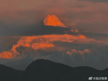 成都抬头又见雪山 成都抬头又见雪山