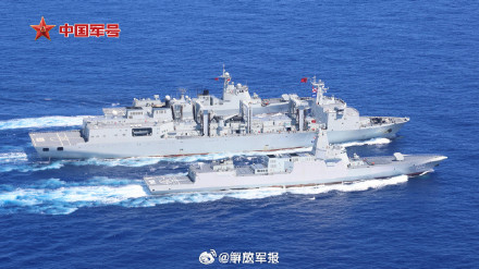 海军航母编队赴远海开展实战化训练 海军航母编队赴远海开展实战化训练