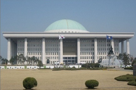 韩总统李在明主持会议 审议通过两项特检法调查尹锡悦夫妇 韩总统李在明主持会议 审议通过两项特检法调查尹锡悦夫妇