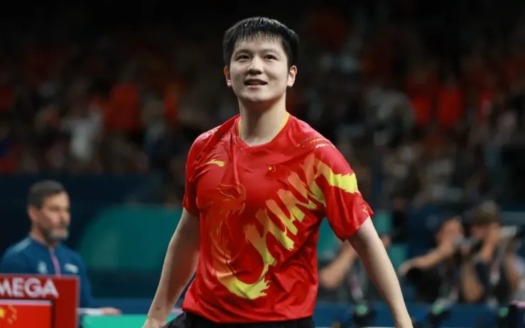 挑落世界第一！樊振东3比2战胜林诗栋，今晚或与王楚钦对决