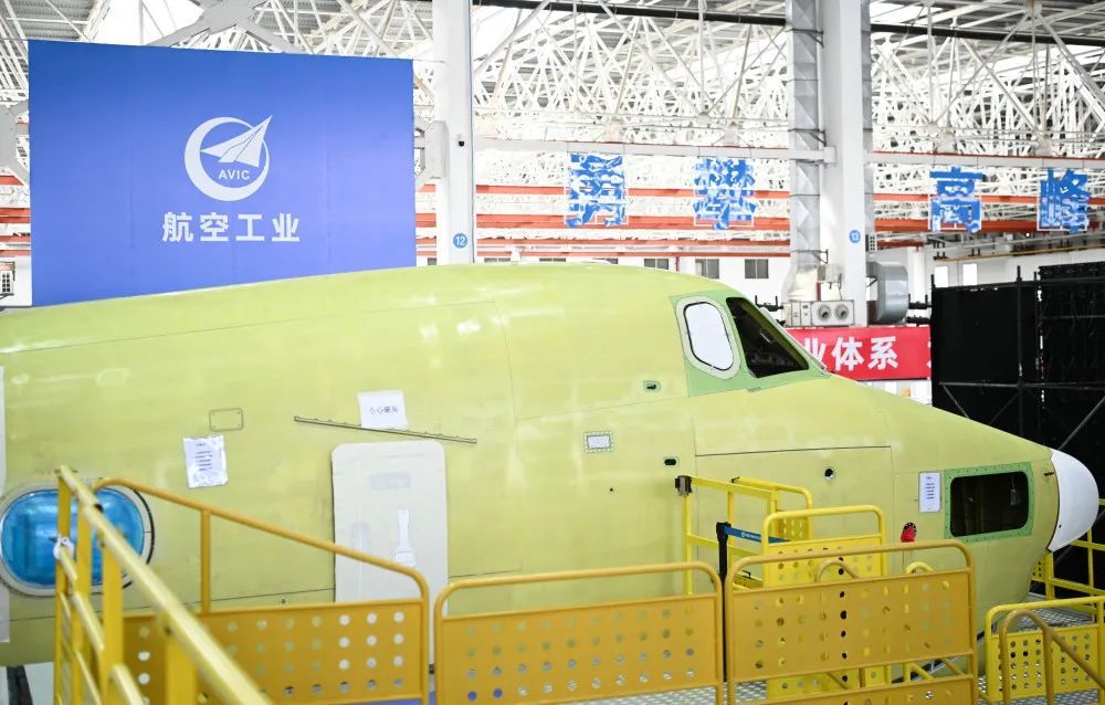 我国完全自主研制的大型水陆两栖飞机AG600“鲲龙”，迈入批量生产！