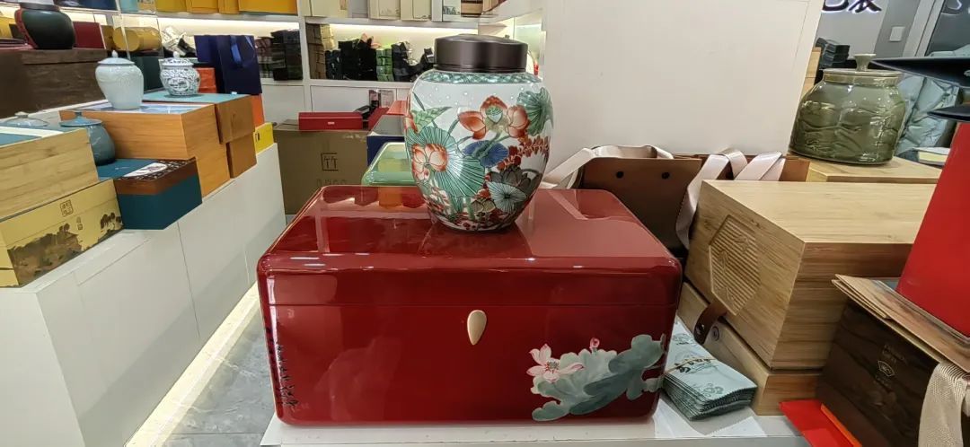 中消协等七协会联合倡议！自觉抵制过度包装商品