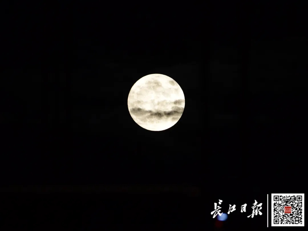 这一幕今天上演！请抬头看