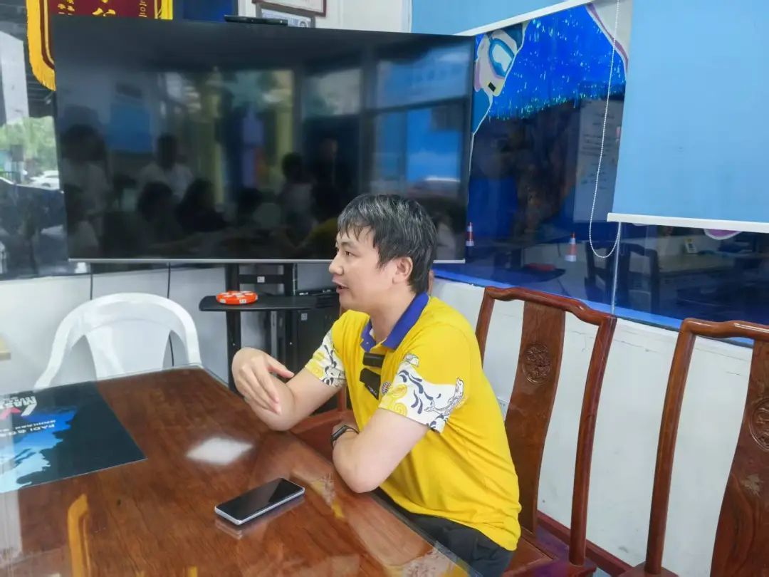 你好，这是我的名字“鱼人叶硝水母”，请多关照！