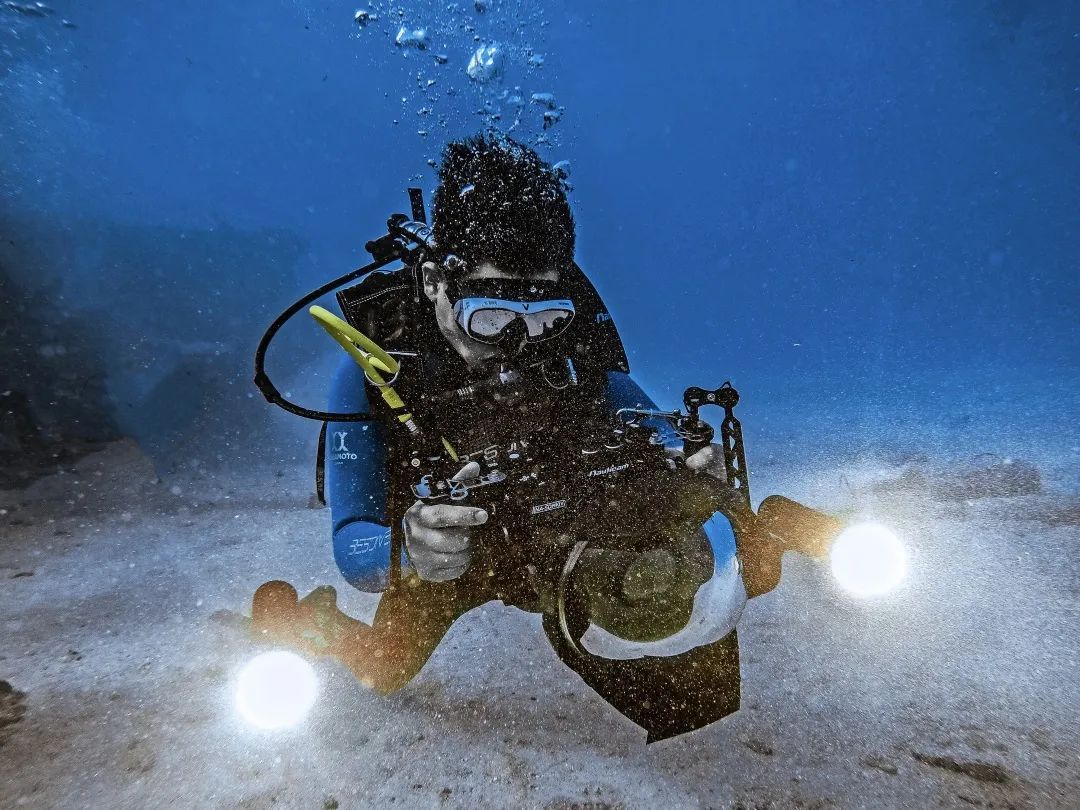 7天最高赚16万元!这个“边旅游边赚钱”的职业,火了 7天最高赚16万元!这个“边旅游边赚钱”的职业,火了