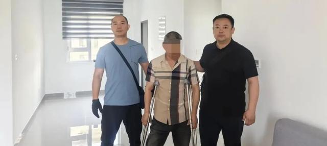 50余台空调离奇“消失”？警方智擒“蒙面大盗”！