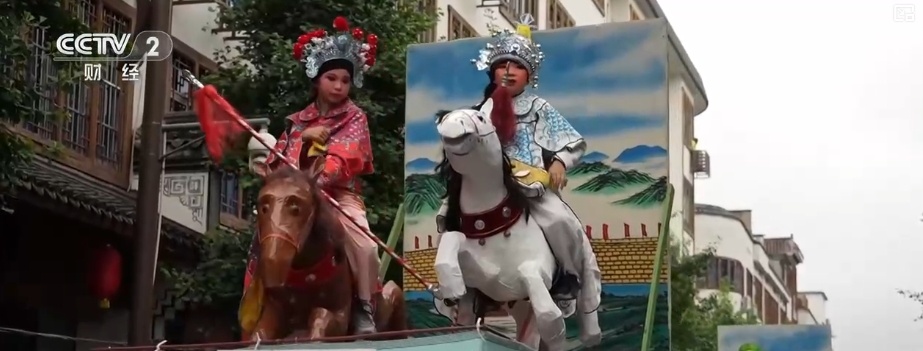 民俗“盛宴”激活“流量密码” 国潮风劲吹赋能文旅新消费
