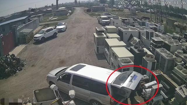 50余台空调离奇“消失”？警方智擒“蒙面大盗”！