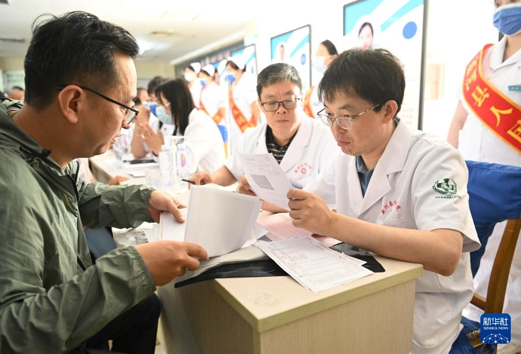 河北新河:义诊下基层 服务暖民心 河北新河:义诊下基层 服务暖民心