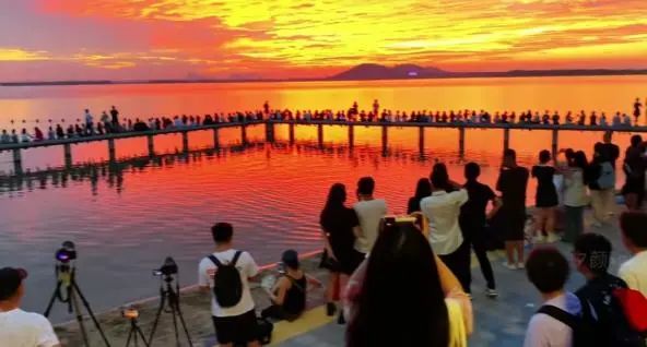 武汉今天傍晚会现世纪大烧晚霞?气象局回应 武汉今天傍晚会现世纪大烧晚霞?气象局回应