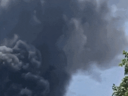 失事机型为波音787,计划飞往伦敦,机上载有242人!印度航空就坠机事件发表声明 失事机型为波音787,计划飞往伦敦,机上载有242人!印度航空就坠机事件发表声明