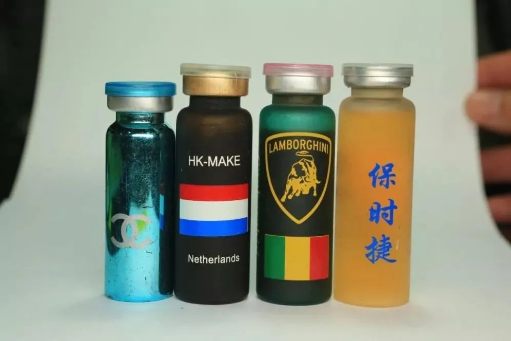 大汗淋漓时想喝冰饮料?先看看“毒饮料”如何伪装成你的 “救命水” 大汗淋漓时想喝冰饮料?先看看“毒饮料”如何伪装成你的 “救命水”