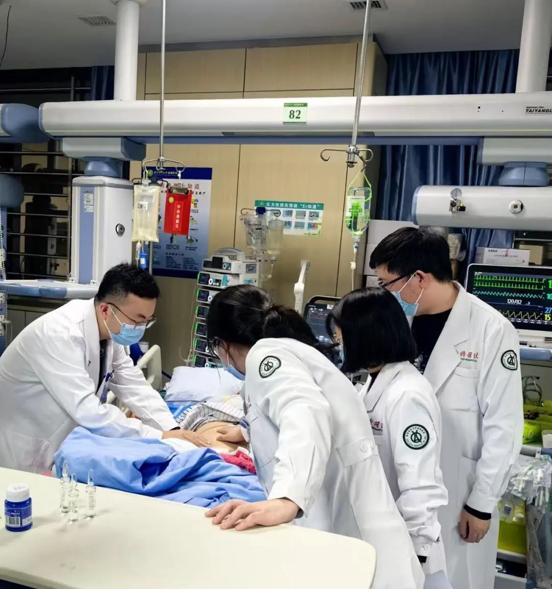 烧烤配啤酒→34岁小伙直接进了ICU,暴瘦41斤! 烧烤配啤酒→34岁小伙直接进了ICU,暴瘦41斤!