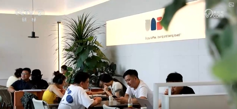 从学习场景到生活消费 “无人经济”触角延伸解锁更多消费全新体验