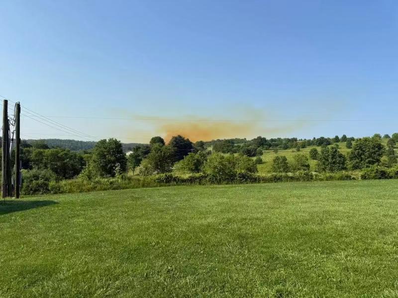 美国俄亥俄州发生化学品泄漏事件 数百名居民被疏散 美国俄亥俄州发生化学品泄漏事件 数百名居民被疏散
