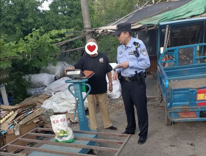 铜块一眨眼变成了铁块？海宁警方迅速破案！