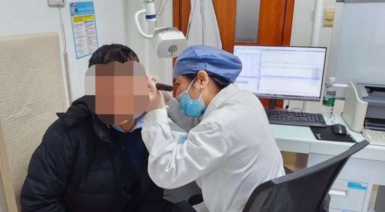男子入住新家睡不好还以为是认床，结果竟是楼上鱼缸水泵嗡嗡响