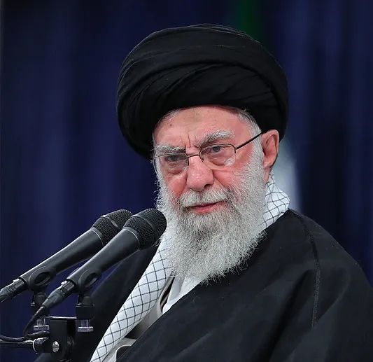 伊朗:以色列将付出“沉重代价” 伊朗:以色列将付出“沉重代价”