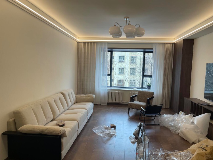 男子入住新家睡不好还以为是认床，结果竟是楼上鱼缸水泵嗡嗡响