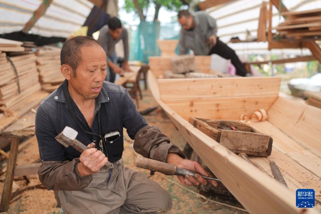 乌篷船匠师钱寿堂：留住水乡魅影