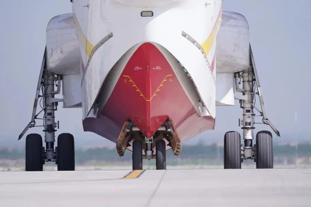 “会游泳的飞机”又有好消息! “会游泳的飞机”又有好消息!