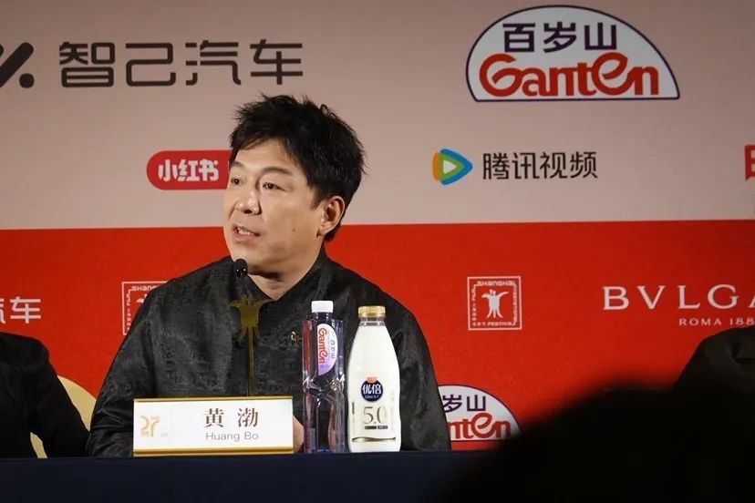 从金爵影帝到电影节评委，黄渤剖析“流量搭档”现象，呼吁剧本创新破局