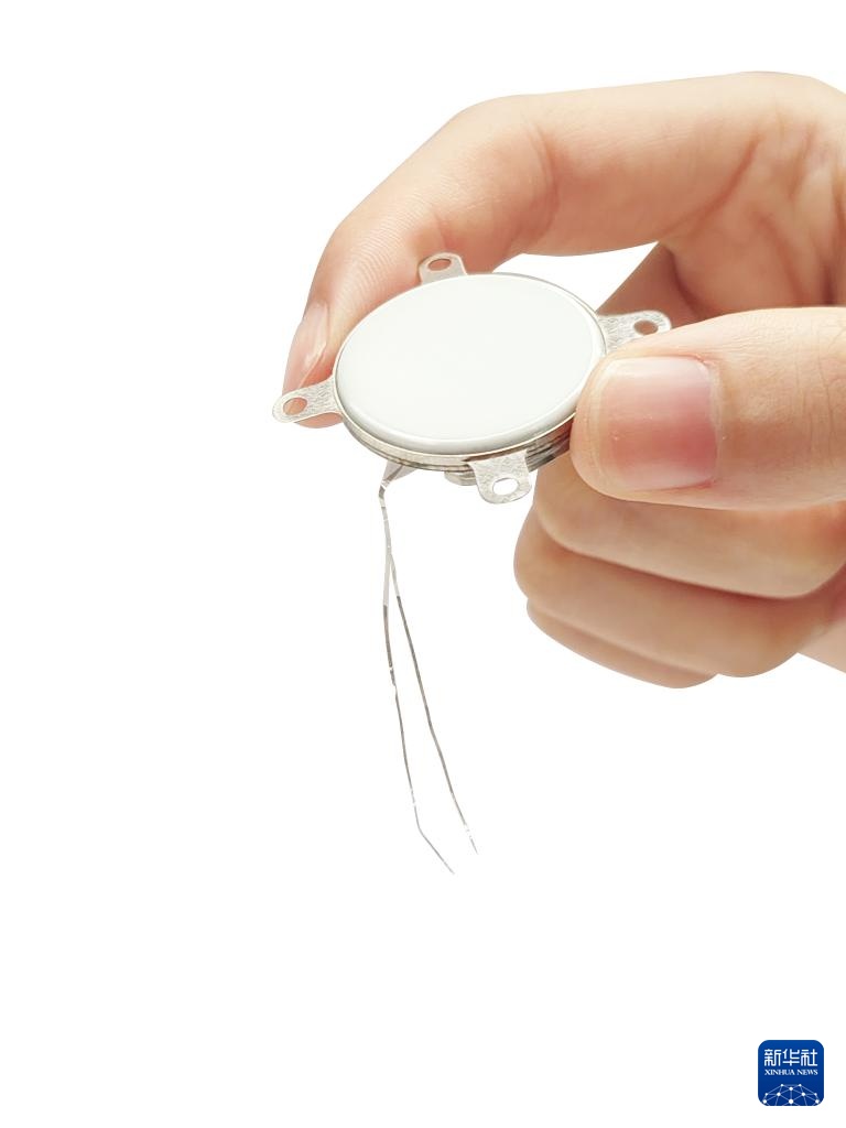 我国侵入式脑机接口进入临床试验阶段 我国侵入式脑机接口进入临床试验阶段