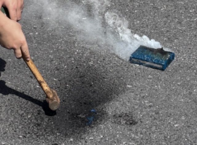 自燃!10秒就能飙到475℃,家里有的快自查 自燃!10秒就能飙到475℃,家里有的快自查