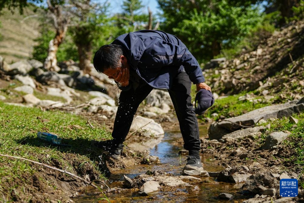 十里山路丈量初心 八载守护传承文明