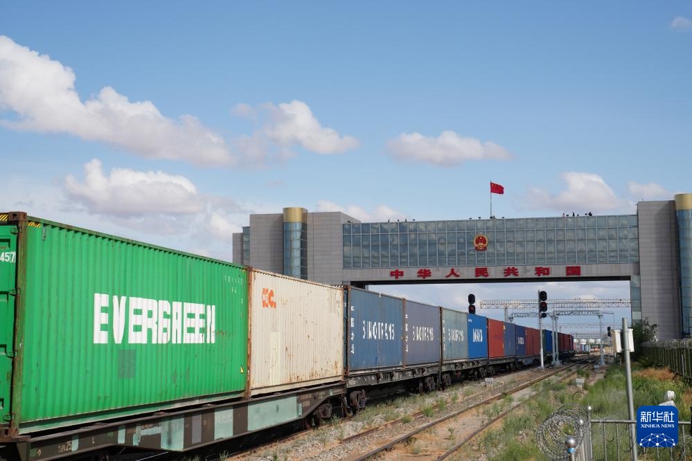 二连浩特口岸:2025年入境中欧班列同比增长17.73% 二连浩特口岸:2025年入境中欧班列同比增长17.73%