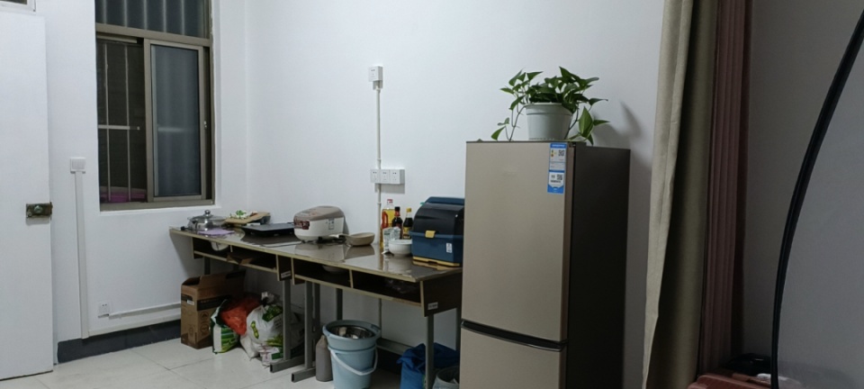 6岁母亲离家出走,12岁父亲离世,四年前她带着失明奶奶上大学,如今一起毕业了! 6岁母亲离家出走,12岁父亲离世,四年前她带着失明奶奶上大学,如今一起毕业了!