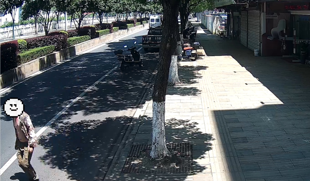 3万元“不翼而飞” 监控还原真相 3万元“不翼而飞” 监控还原真相