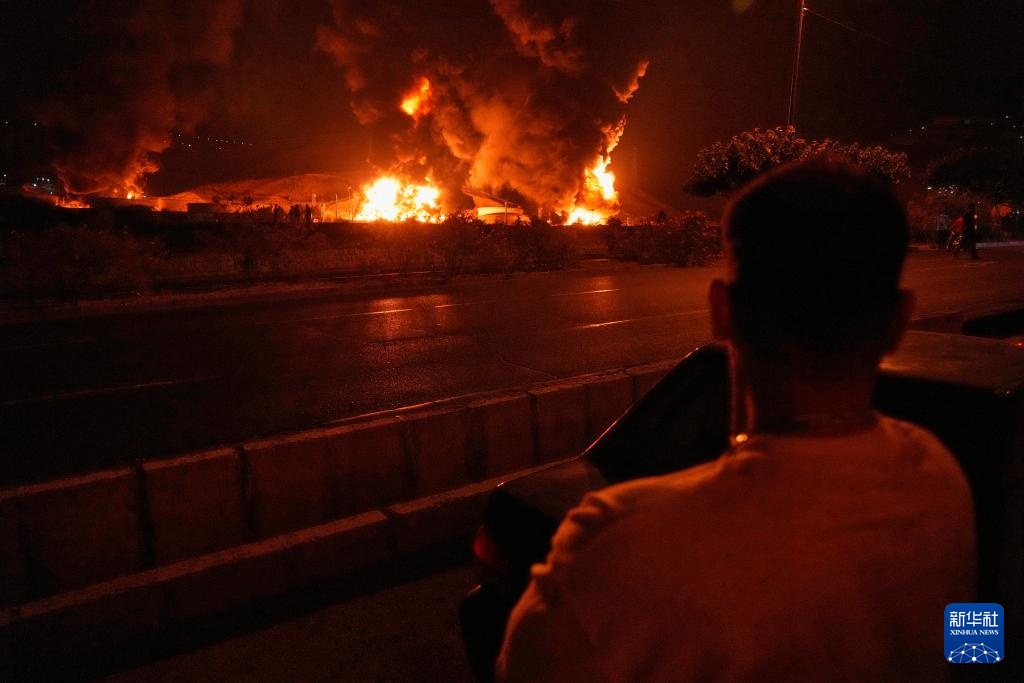 伊朗德黑兰两处储油设施遭袭 伊朗德黑兰两处储油设施遭袭