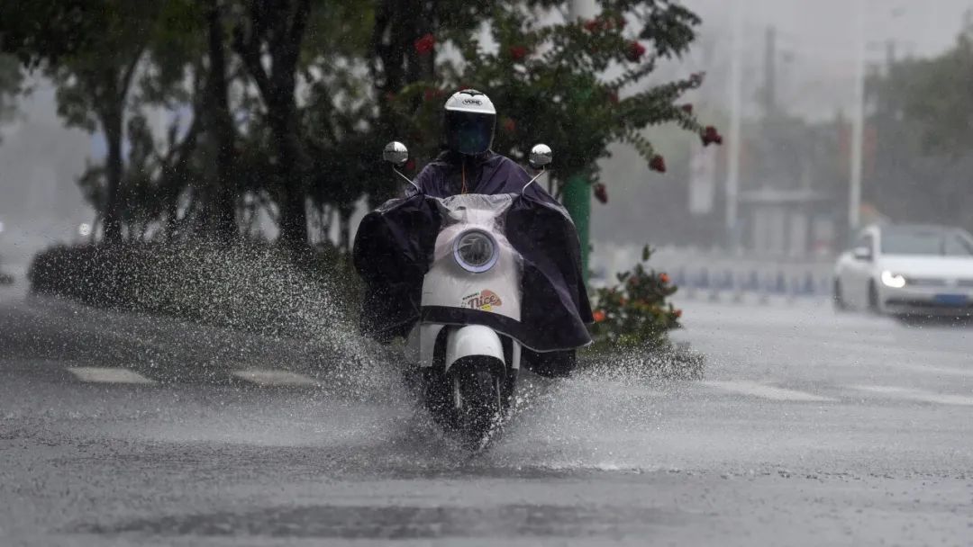 台风“迟到”,是好事还是坏事? 台风“迟到”,是好事还是坏事?
