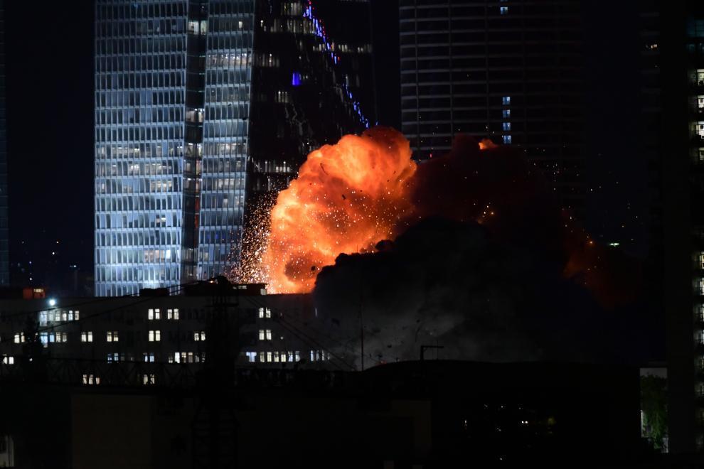 以色列首袭伊朗能源设施 美伊谈判陷入停滞 以色列首袭伊朗能源设施 美伊谈判陷入停滞