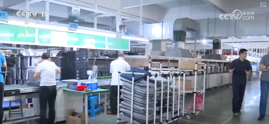 研发迭代锻造竞争力 小家电“烤”出“硬实力”闯出海外大市场 研发迭代锻造竞争力 小家电“烤”出“硬实力”闯出海外大市场